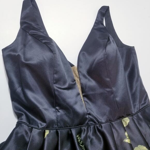 Sherri Hill Floral Fit and Flare Satin Mini Dress Lace Up Back with Pockets - Picture 13 of 16